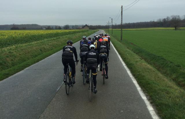 Les entraînements collectifs rassemblent de beaux peloton cet hiver!